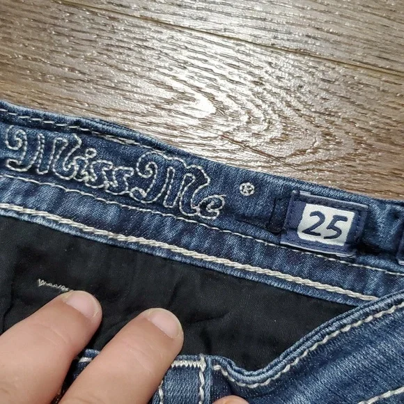 Miss Me Mid Rise Boot Cut Distressed Pocket Flap Embellished Jeans - Picture 5 of 10